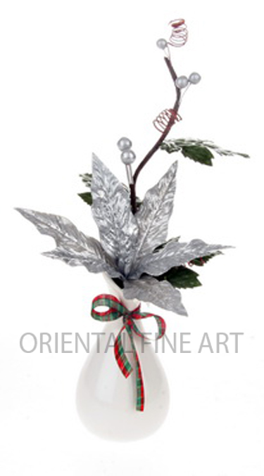 CR-58170-X.. 
POINSETTIA W / BERRIES